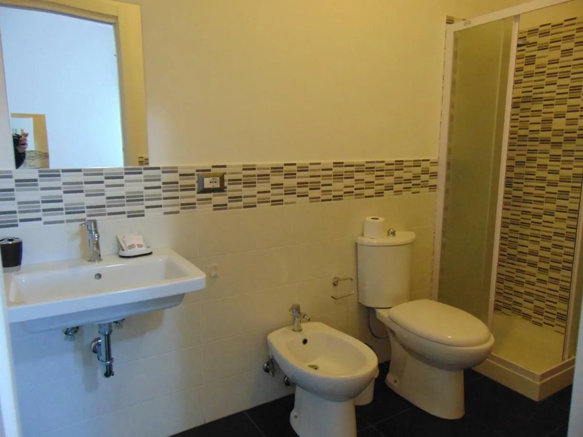 B&B Etna'S Tourist Catania 3*,