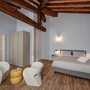 Cortaccia Sanvitale 3*, Sala Baganza Italy