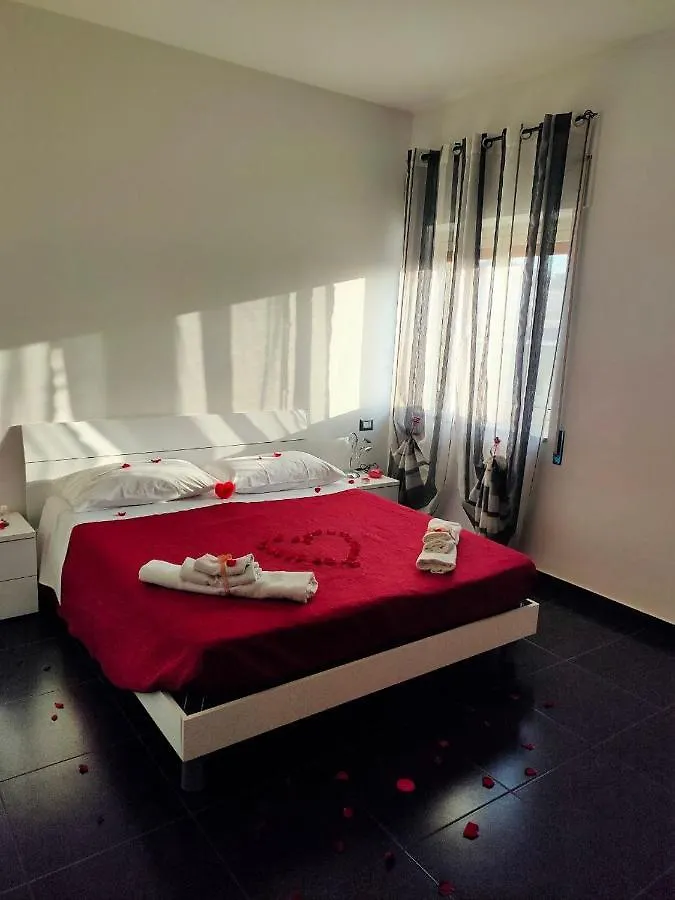 B&B Etna'S Tourist Aeroporto di Catania Fontana Rossa Italia
